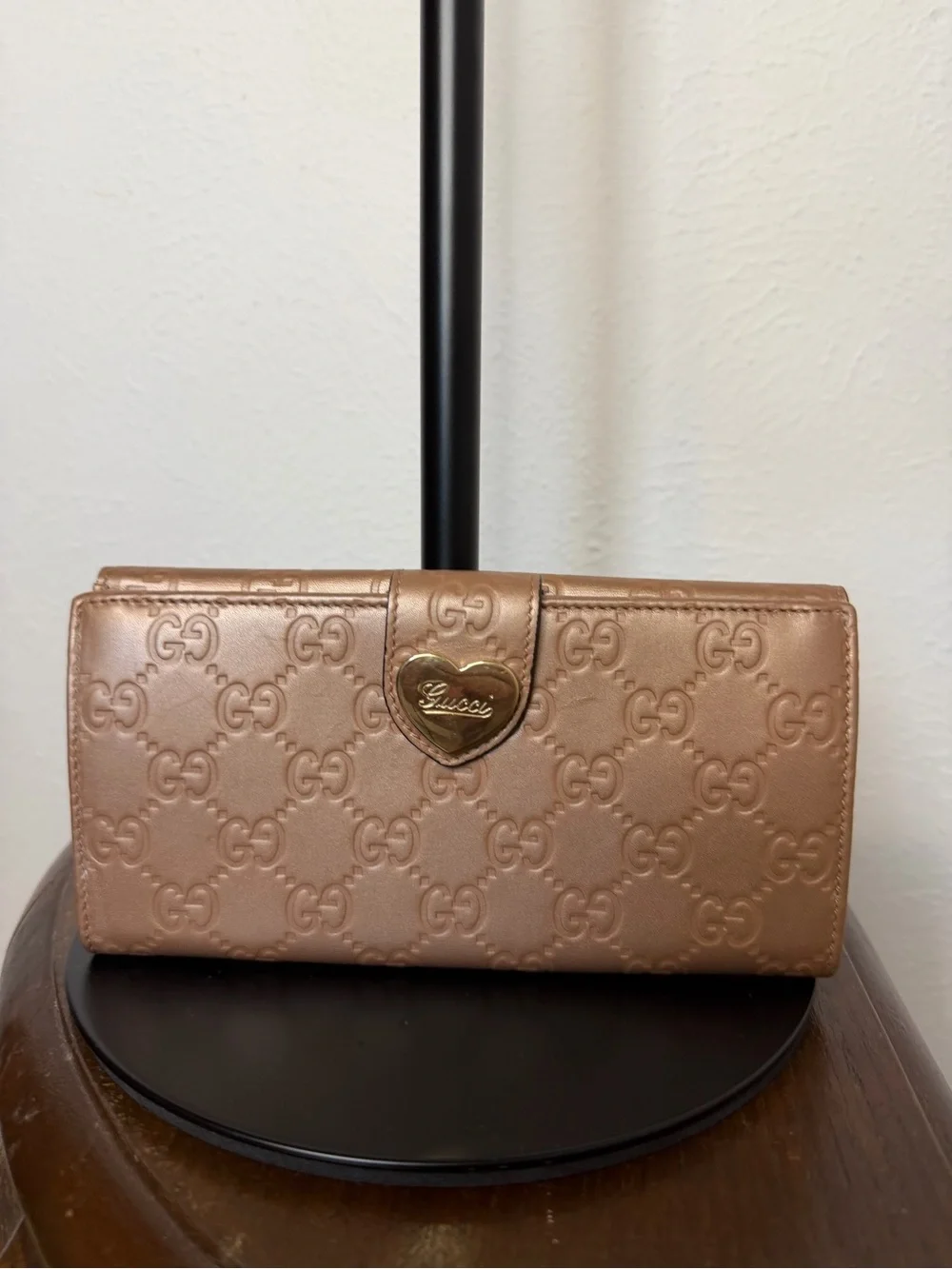Gucci Metallic Pink Guccissima Leather Wallet w/ Gold Chain
